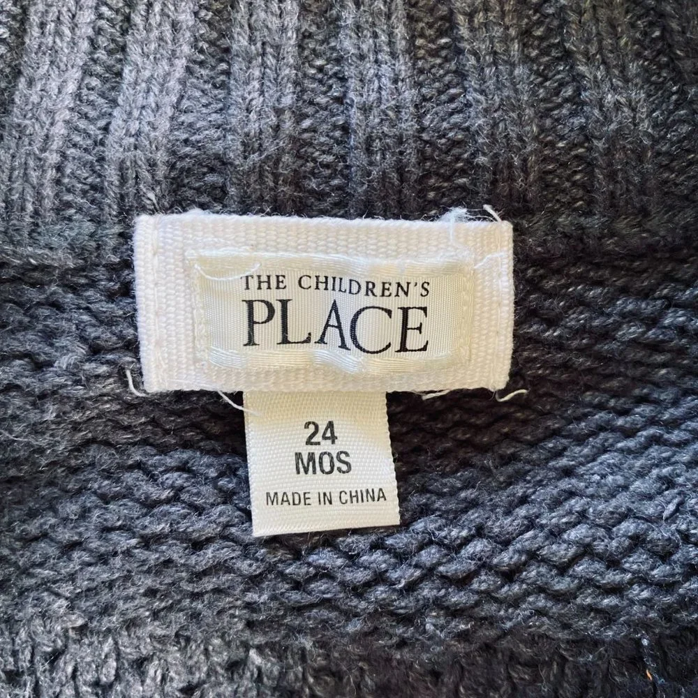 The Children's Place Boy’s Gray Zip-Up Sweater size 24 months Nordic